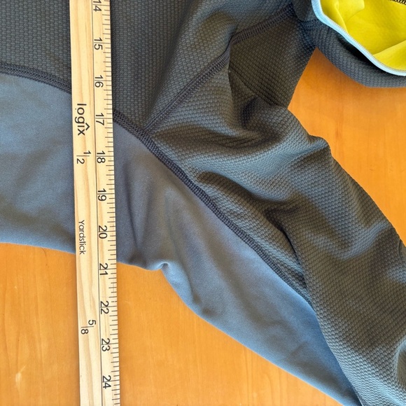 Mammut Outline M olive green zip pull hoodie fleece performance jacket - Picture 9 of 11